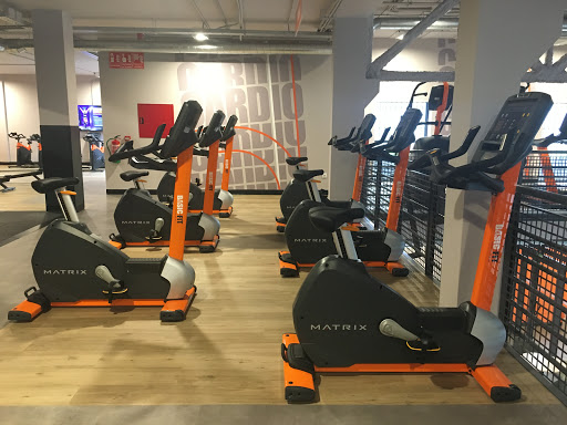 crossfit en Basic – Fit Coslada Av. San Pablo, Coslada - Madrid