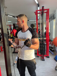 Imagen de Fatness | Entrenador Personal En Menorca | Entrenador Online | NutricióN