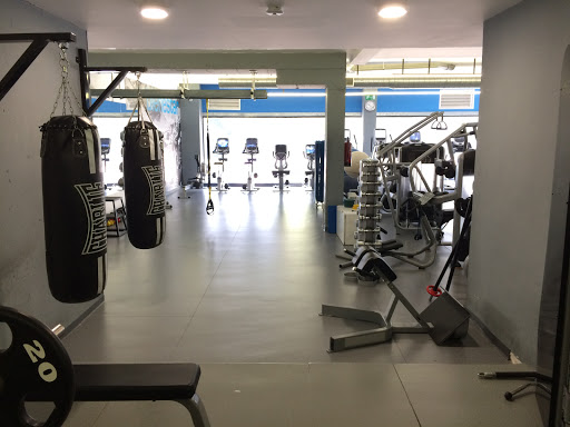crossfit en GIMNASIO INFINIT FITNESS VALDEBEBAS