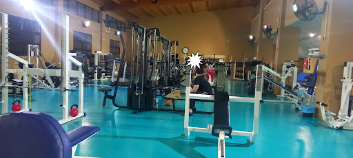 crossfit en Gimnasio Municipal, Villa del Prado