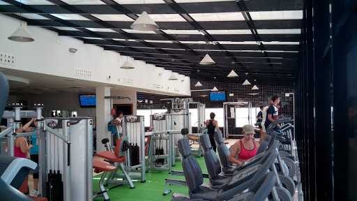 crossfit en PUNTA CALERA SPA SPORT CENTERS